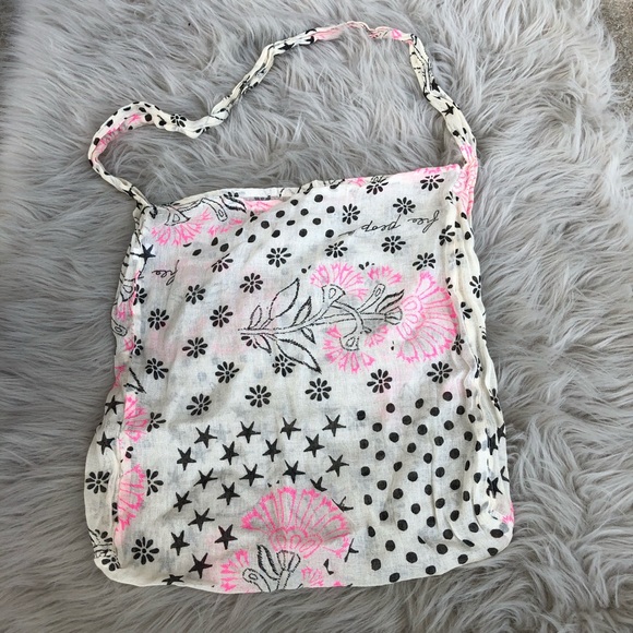 FREE PEOPLE GAUZE FABRIC BAG - Picture 1 of 6